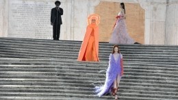 «Вас тут не стояло»: как кутюрный показ Vаlеntinо в Риме «помешал трафику» в бутик Dior