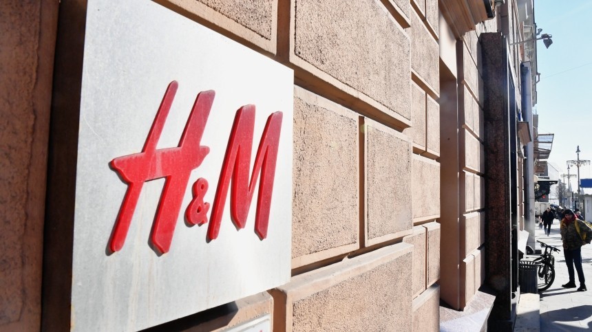 Брендовые метания: почему H&M отменил распродажу, а Levi's вернулся в РФ под другим названием