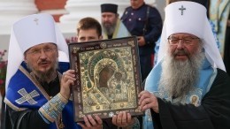 В Казани состоялся крестный ход в честь Казанской иконы Божией Матери