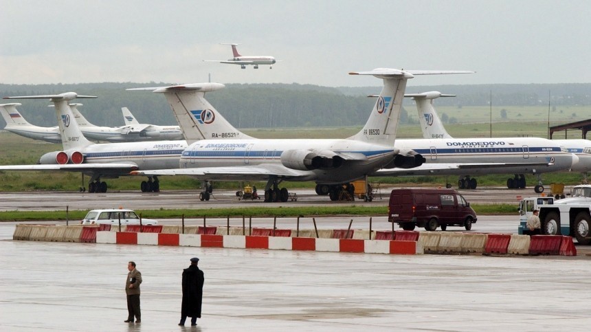 Режим ограничения полетов в 11 аэропортов РФ продлен до конца июля