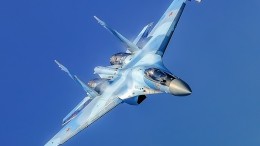 Су-35 уничтожают противника в небе Украины: видео из кабины истребителя