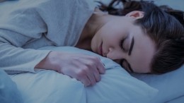 Пугающий список: почему человек дергается во сне и чем это опасно