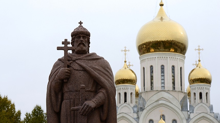 День крещения Руси 28 июля: почему князь Владимир выбрал христианство
