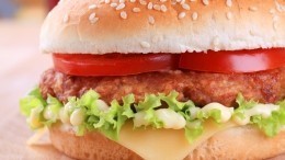Еда в Макдоналдс стала дороже после ухода из России