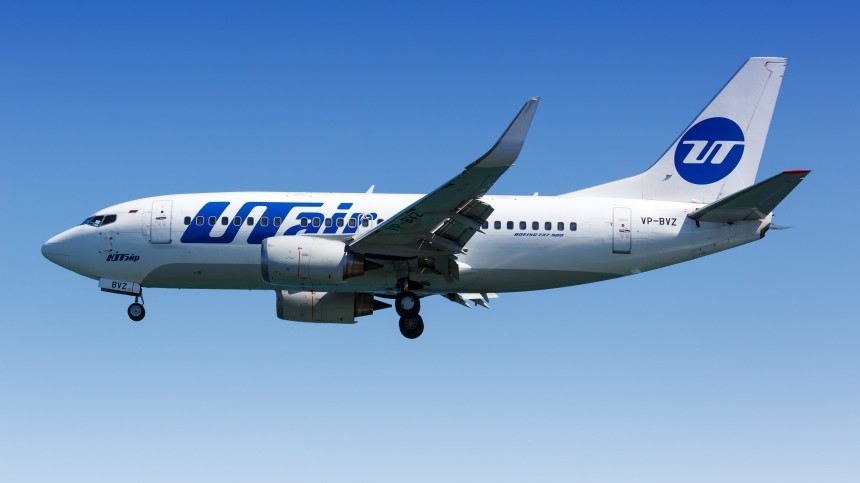 Пассажирский Boeing подал сигнал тревоги над Каспийским морем на рейсе в Москву