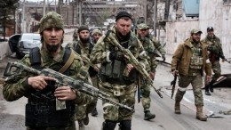 «Мы их зажимаем»: чеченский спецназ рассказал о тонкостях боев под Соледаром