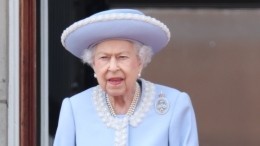 Королева Елизавета II оплакивает смерть близкого человека