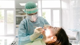 Как лечить зубы во время беременности и можно ли это делать