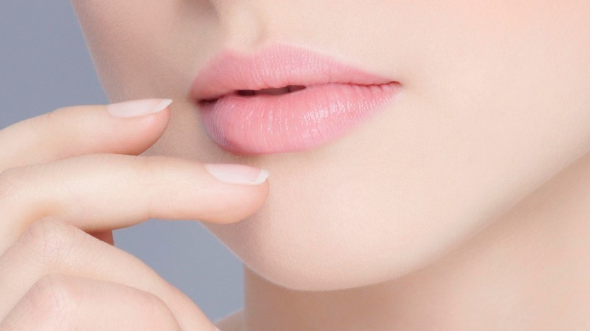 Какой цвет губ укажет на проблемы со здоровьем — мнение врача