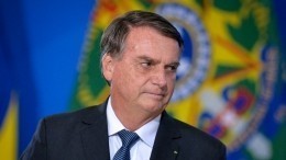 Президент Бразилии Болсонару подрался с блогером-хулиганом из-за оскорблений