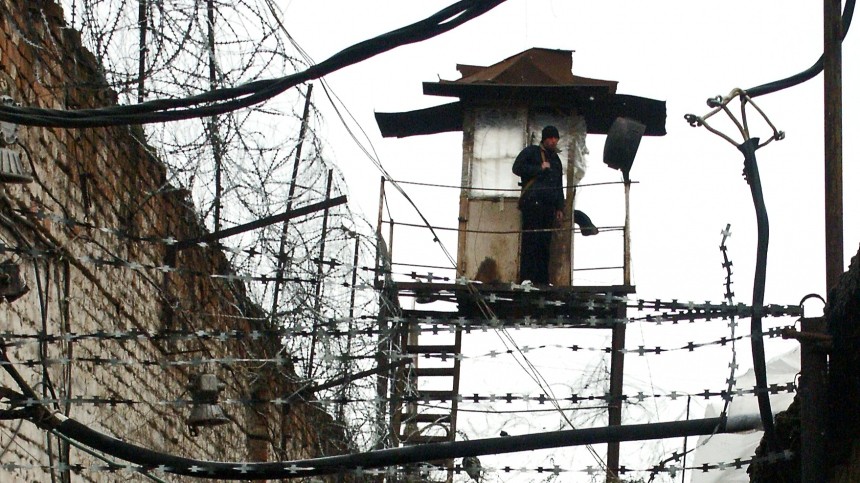Арестанты захватили в заложники сотрудников СИЗО в Кузбассе