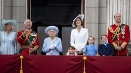 Все дети Елизаветы II приехали в Шотландию после новостей о ее здоровье