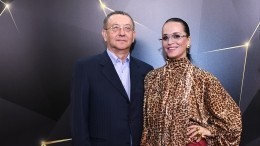 «По делам улетел»: певица Слава намекнула на расставание с бизнесменом Данилицким