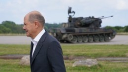 Шольц снова отказался поставлять Украине танки