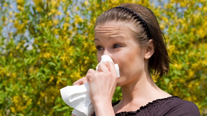 Что вызывает осеннюю аллергию и как с ней справиться — советы эксперта