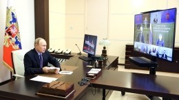 Путин провел совещание по вопросам экономики
