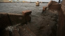 Петербургу грозят наводнения из-за мощного циклона