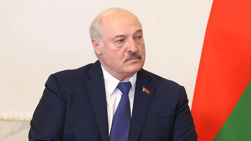 Лукашенко заявил о намерении Украины нанести удар по Белоруссии