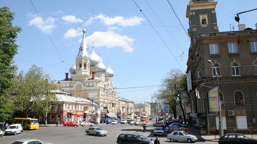 СМИ сообщили о нескольких взрывах под Одессой