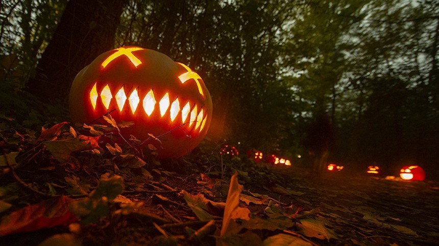 Хэллоуин — 2022: традиции самой страшной ночи в году