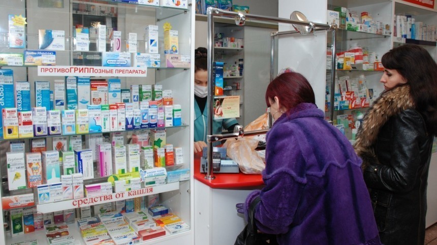 Спрос превысил предложение: в российских аптеках заканчиваются антибиотики