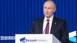 «Сидеть на попе ровно!»: Путин назвал причины начала СВО на Украине