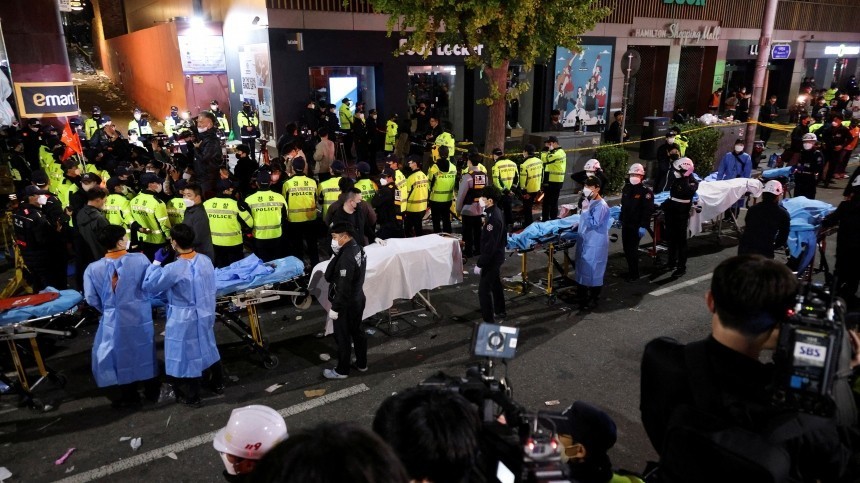 Две россиянки погибли в давке во время празднования Хэллоуина в Сеуле