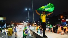 В Бразилии после президентских выборов вспыхнули протесты и беспорядки
