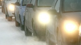 Почти 40 машин попали в ДТП в Приморье из-за мощного циклона и гололедицы