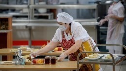 Детям доверили меню: в школьных столовых Москвы стали вкуснее кормить