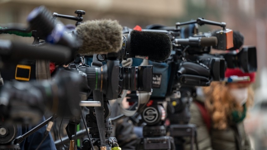 Журналистов CNN и Sky News лишили аккредитации за репортажи из Херсона