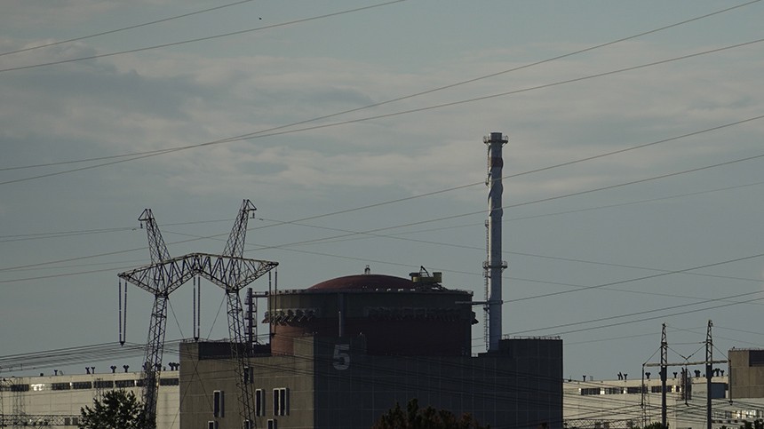 Эксперты МАГАТЭ осмотрят Запорожскую АЭС после новых обстрелов ВСУ