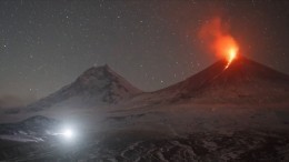 На Камчатке ожидают извержения вулканов Шивелуч и Ключевская сопка