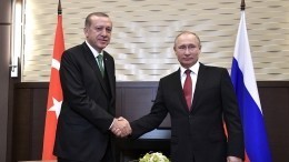 Песков заявил, что разногласия по Сирии не ухудшают отношения РФ и Турции