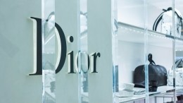 Крики и возмущения: украинцы возненавидели Dior из-за «русской» коллекции