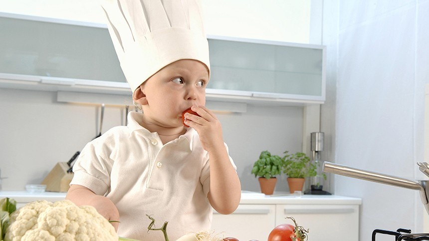 Правильное питание с детства: как научить ребенка любить полезную пищу