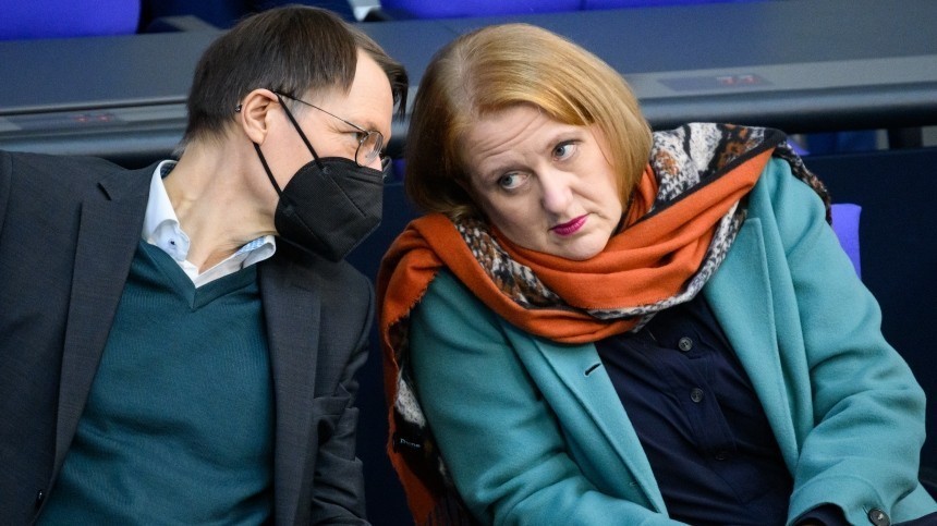 «Ледниковый период» уже в Бундестаге: депутаты в шерстяных вещах ищут выход из кризиса