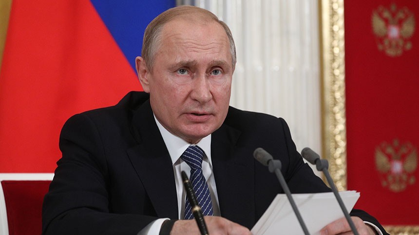 Путин призвал российских судей не забывать о правах и свободах своих граждан