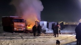 В Башкирии из-за взрыва газа сгорели бытовка и две машины