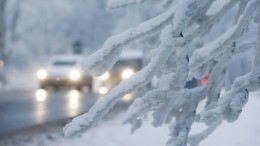 Массовые аварии и пробки на дорогах: Снегопады продолжатся и станут сильнее