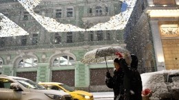 На центр РФ в декабре обрушились тропические дожди, затруднив работу транспорта