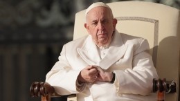 Инцидент исчерпан: Ватикан извинился за слова Папы Римского о российских народах