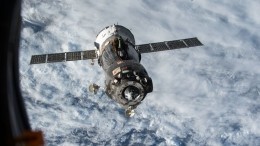 Роскосмос заявил о снижении температуры в поврежденном «Союз МС-22»