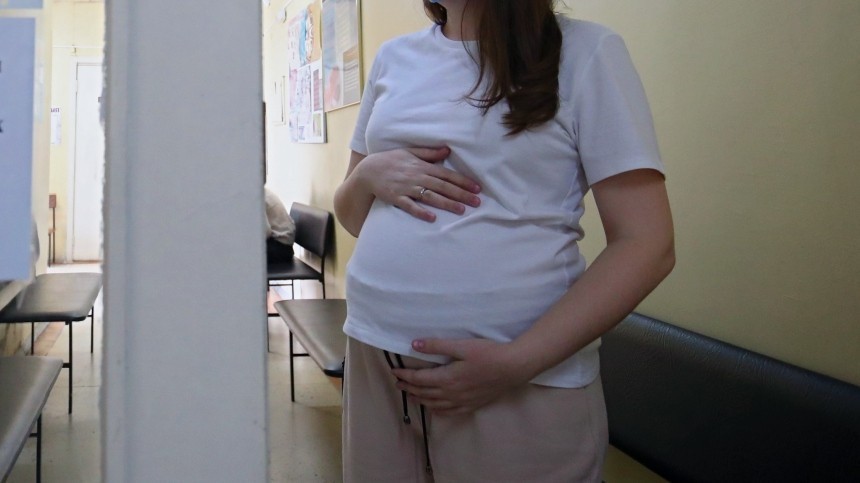 Путин подписал закон о запрете суррогатного материнства для иностранцев