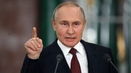 Путин потребовал создать единую систему поддержки молодежи в России