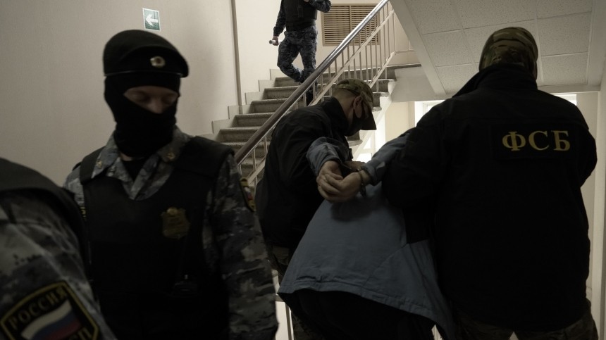 Сотрудниками ФСБ задержаны жители трех регионов за сотрудничество с ВСУ и СБУ