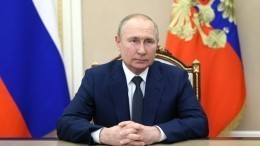 Путин ответил на вопрос «Известий» про потолок цен на газ