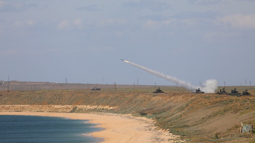 В море у Севастополя сбили еще один беспилотник