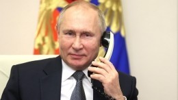 Путин и Токаев обменялись новогодними поздравлениями по телефону