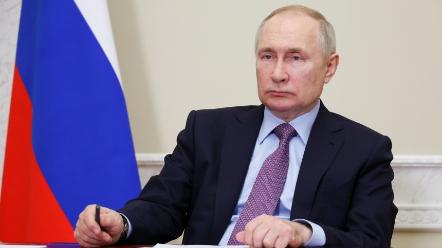 В Кремле пообещали своевременно сообщить о встрече Путина с главами фракций ГД